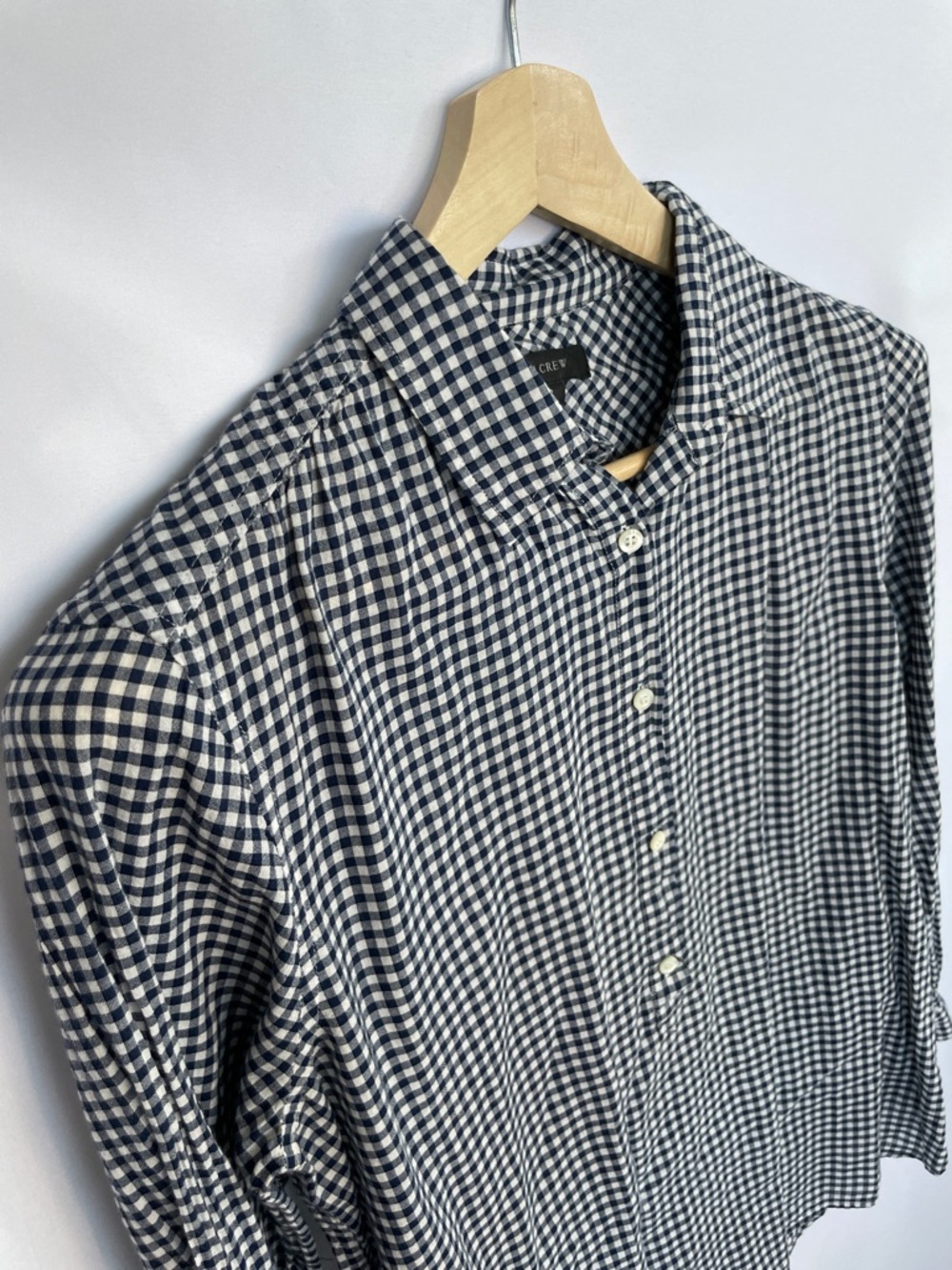 J.Crew Navy Gingham 3/4 Button lightweight Size 8